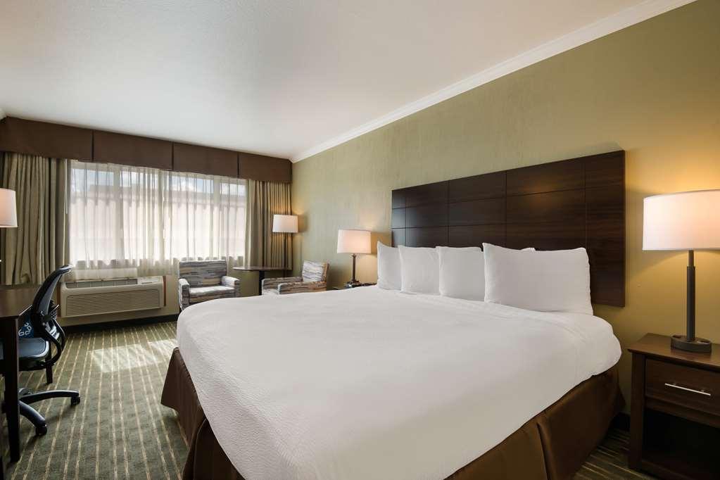 Best Western Holiday Hotel Coos Bay Habitación foto