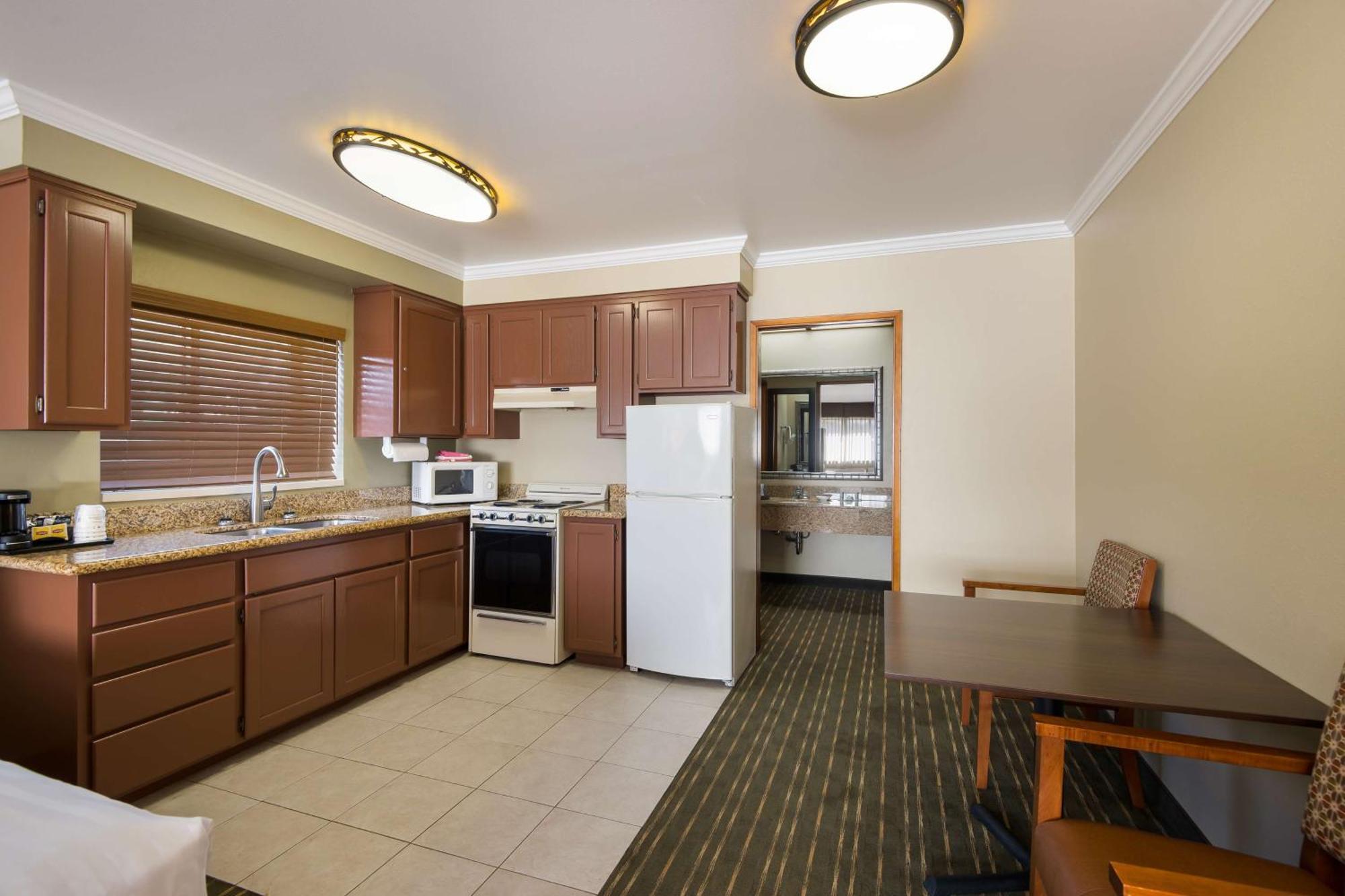 Best Western Holiday Hotel Coos Bay Exterior foto