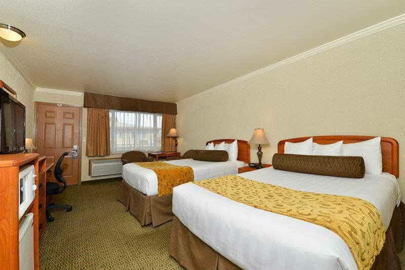Best Western Holiday Hotel Coos Bay Exterior foto